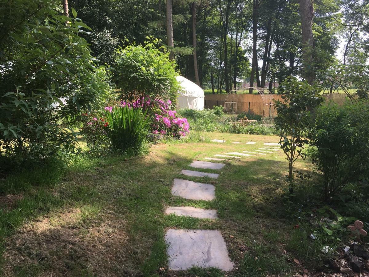 Dereham Gingerbread Cottage Yurts מראה חיצוני תמונה